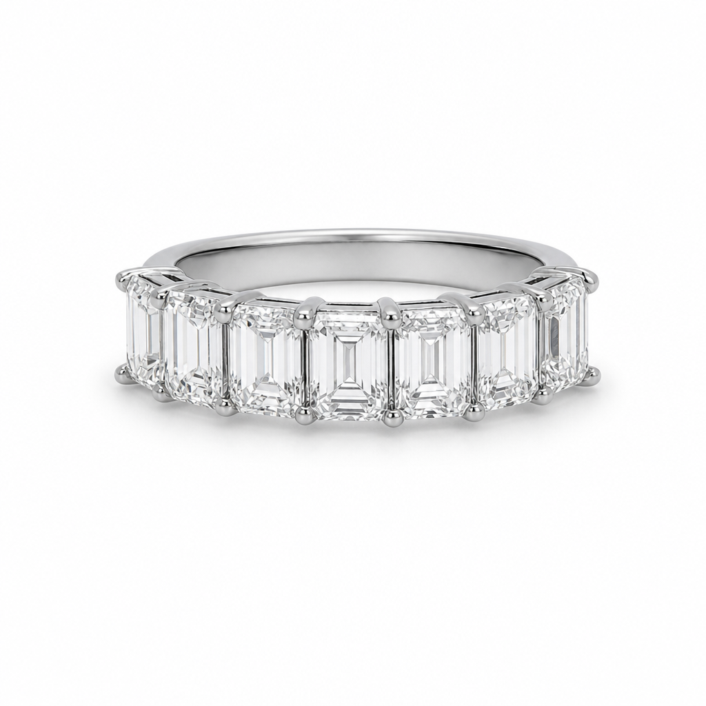 18KW 7 Emerald Diamond Ring