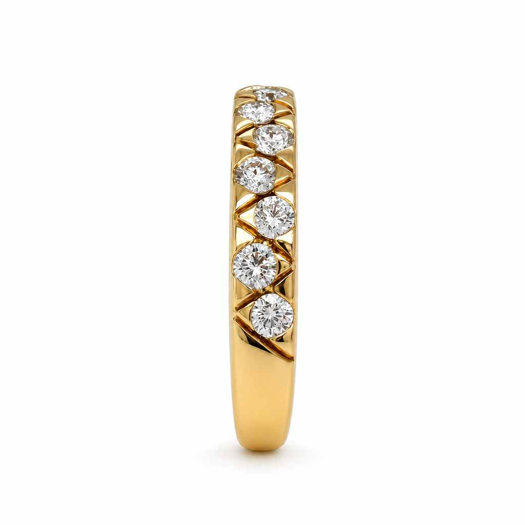 14KY Cross Pattern Diamond Band