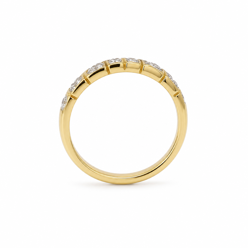 14KY Cross Pattern Diamond Band