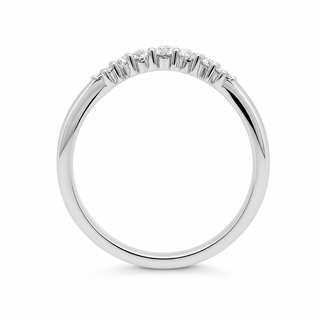 14KW Graduated Round Diamond Contour Band