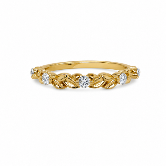 14KY Round Floral Diamond Band